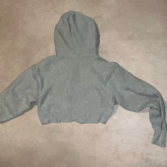 Vintage Reverse Weave Champion Women's Gray Cropped Hoodie - Picture 5 of 5